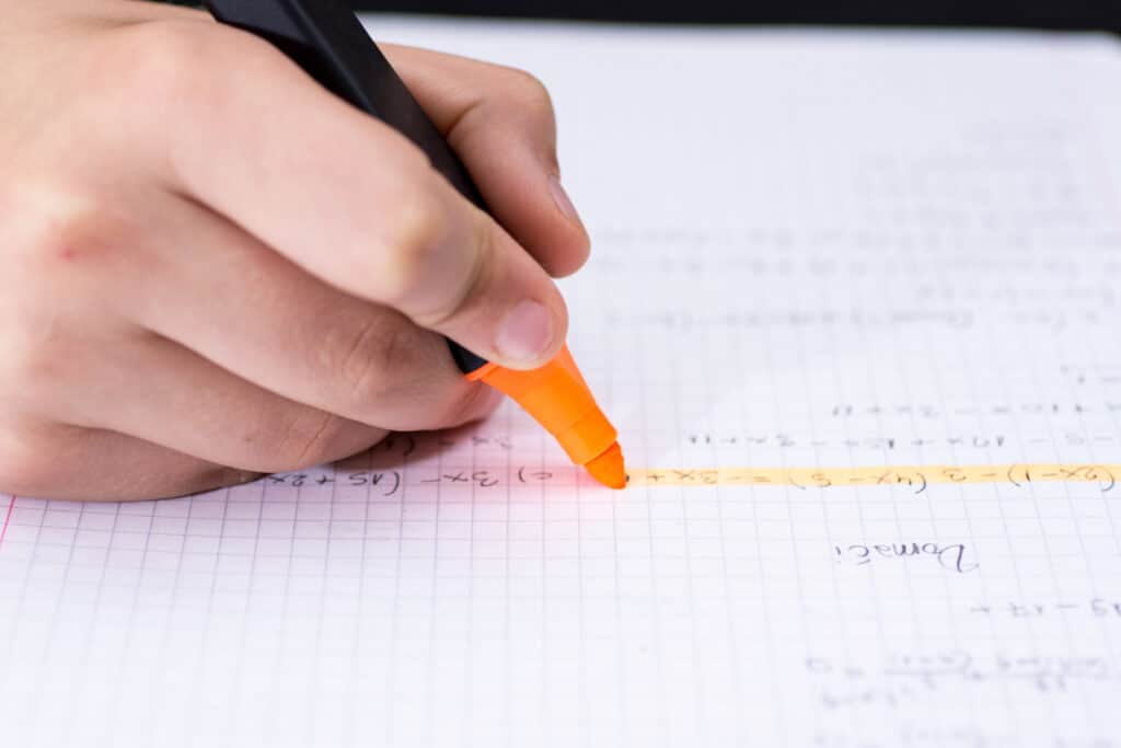 cahier étudiant révisions